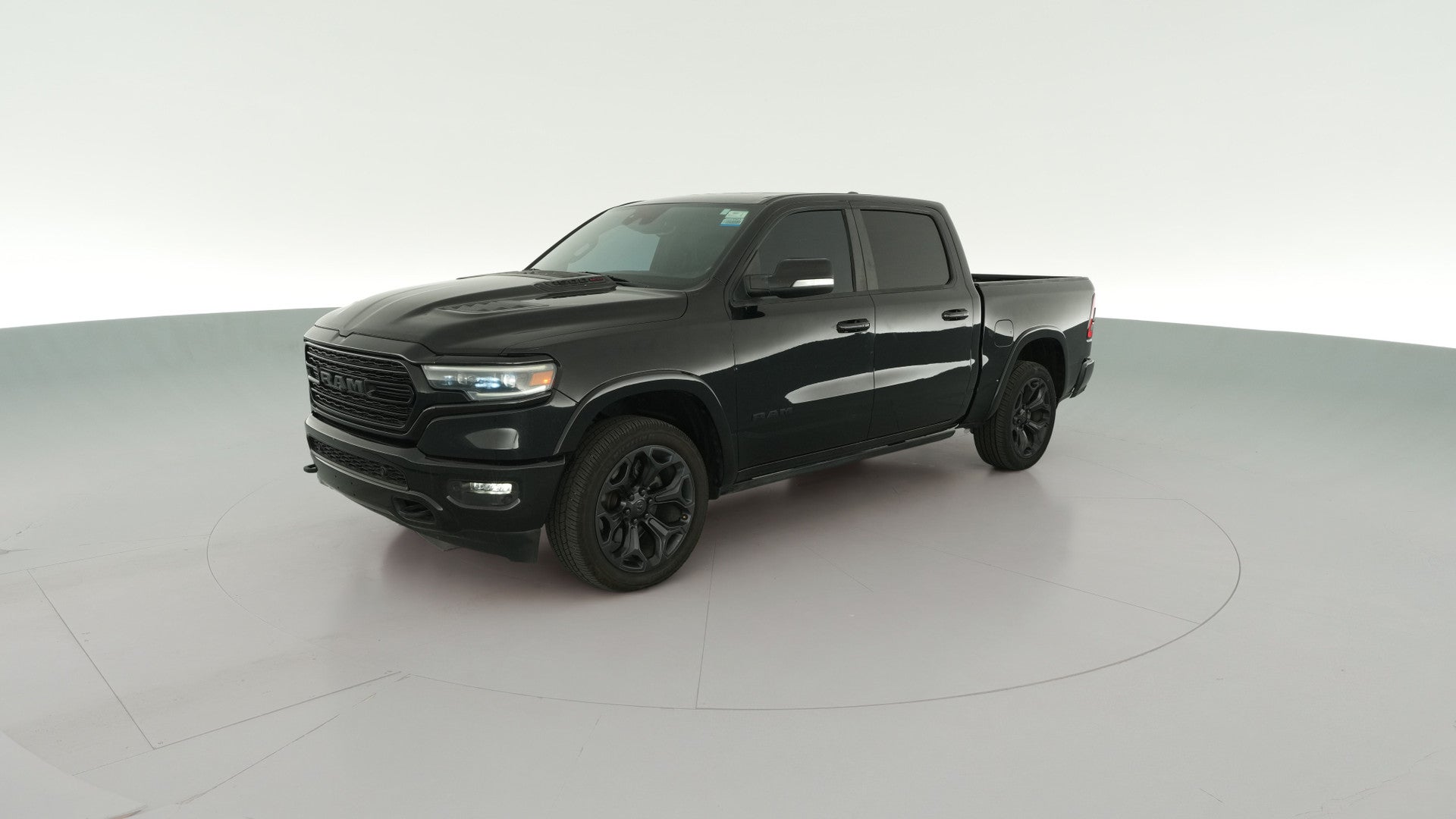 2021 Ram 1500 Crew Cab vehicle photo