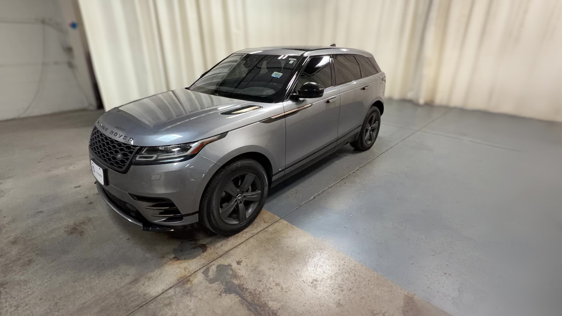 2020 Land Rover Range Rover Velar vehicle photo