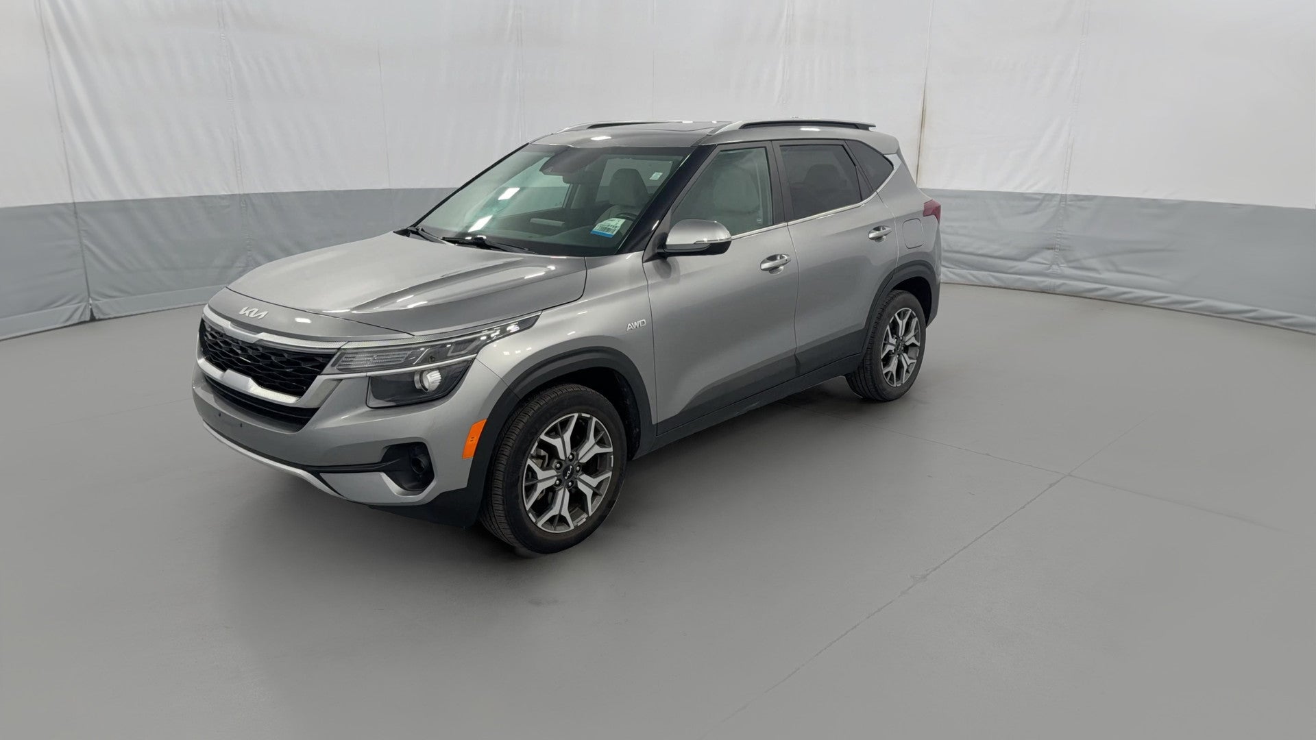 2023 Kia Seltos vehicle photo