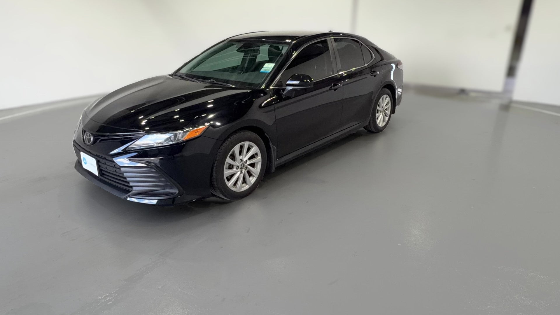 2023 Toyota Camry vehicle photo