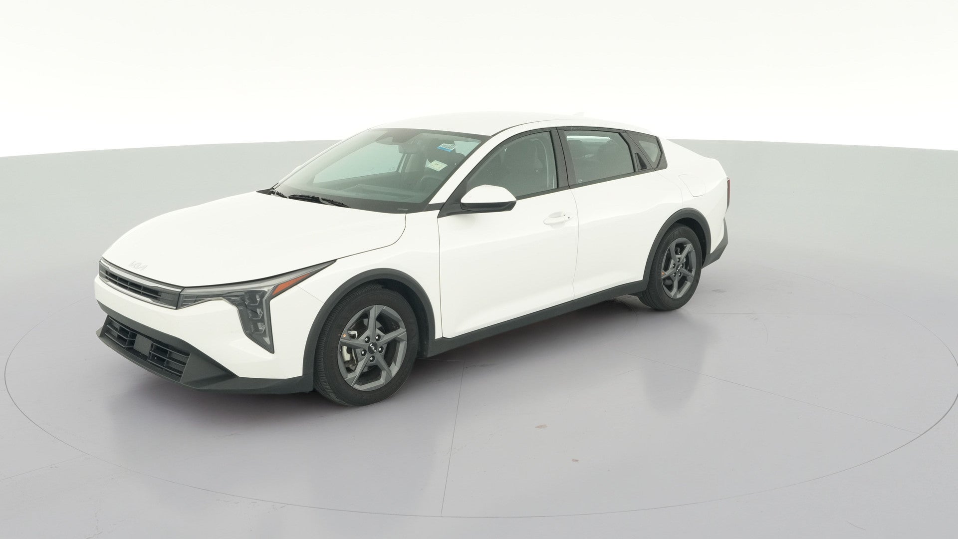 2025 Kia K4 vehicle photo