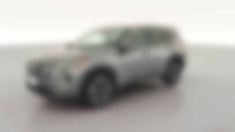 2025 Nissan Rogue vehicle photo