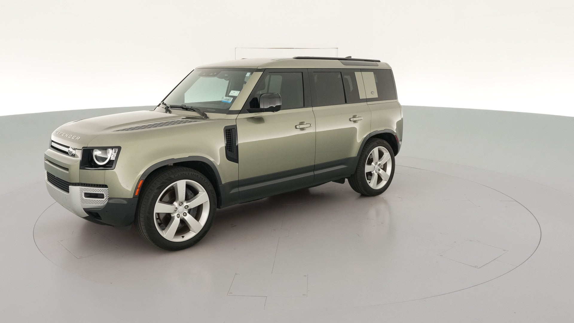 2023 Land Rover Defender 110 vehicle photo