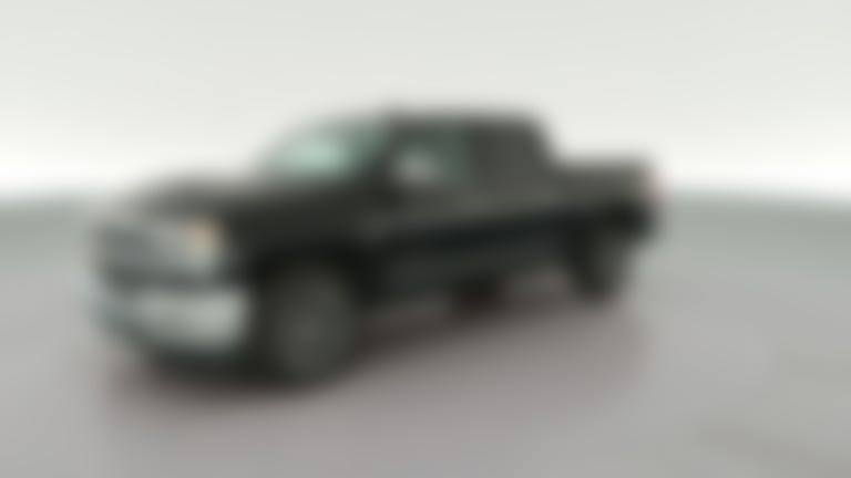2018 Chevrolet Silverado 1500 Crew Cab vehicle photo