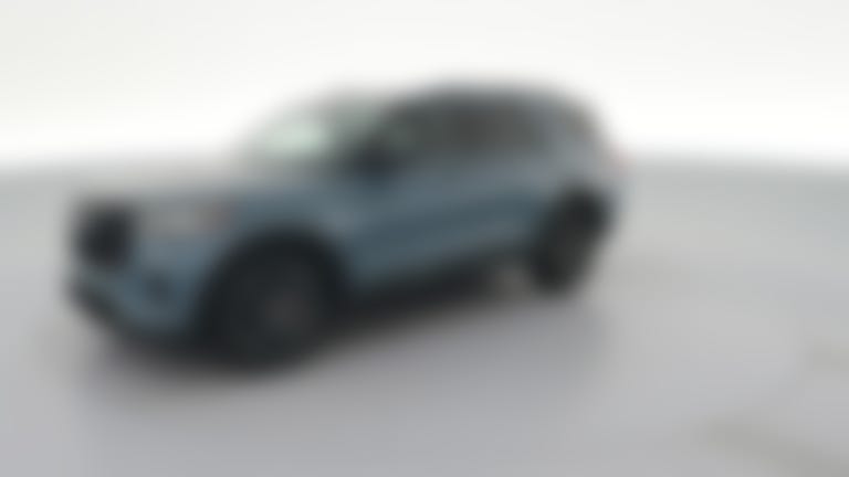 2025 Ford Explorer vehicle photo