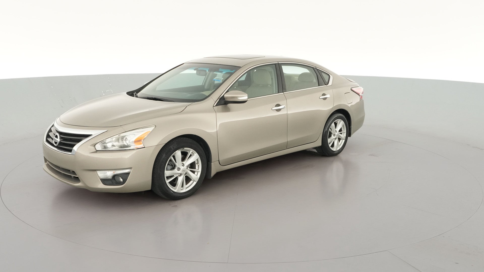 2015 Nissan Altima vehicle photo