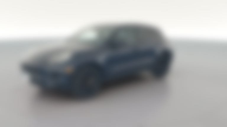 2018 Porsche Macan vehicle photo