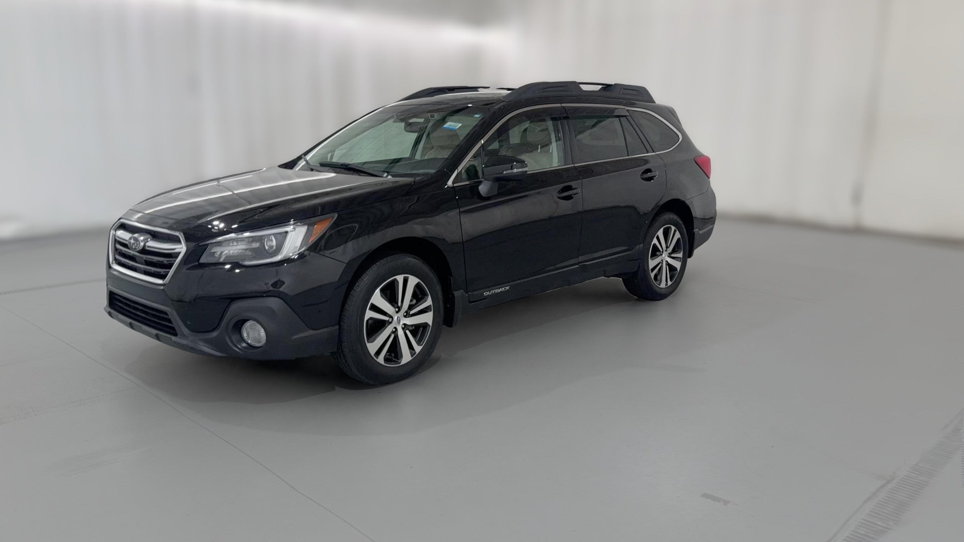 2018 Subaru Outback vehicle photo