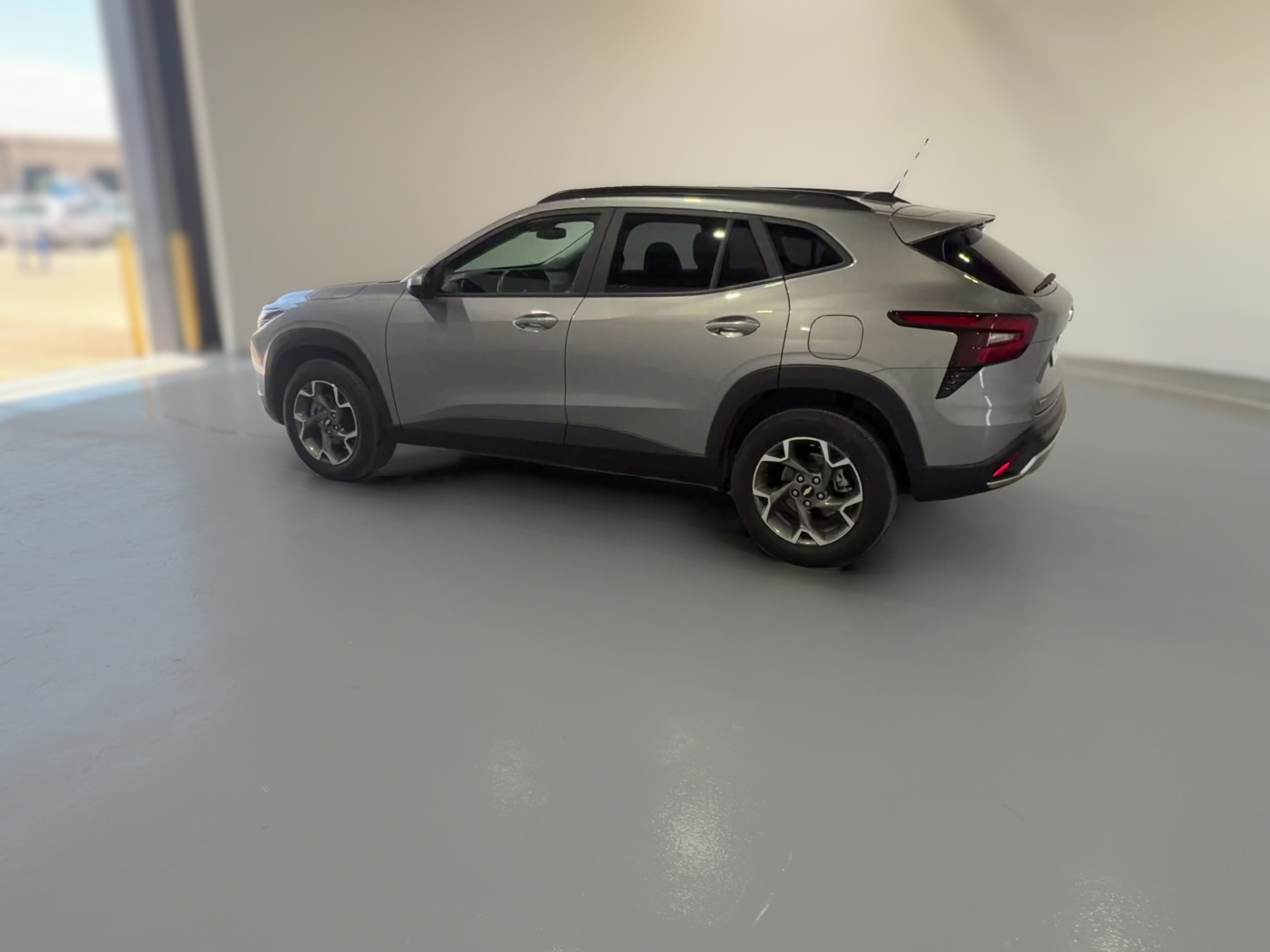 2025 Chevrolet Trax LT - Photo 26