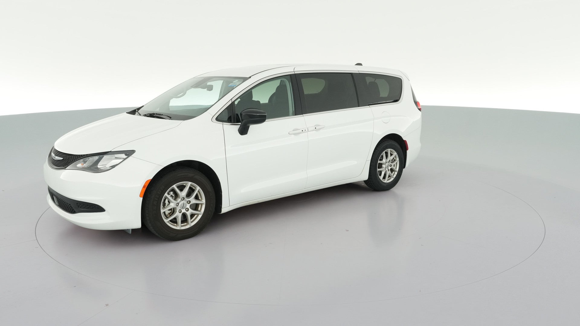 2024 Chrysler Voyager vehicle photo
