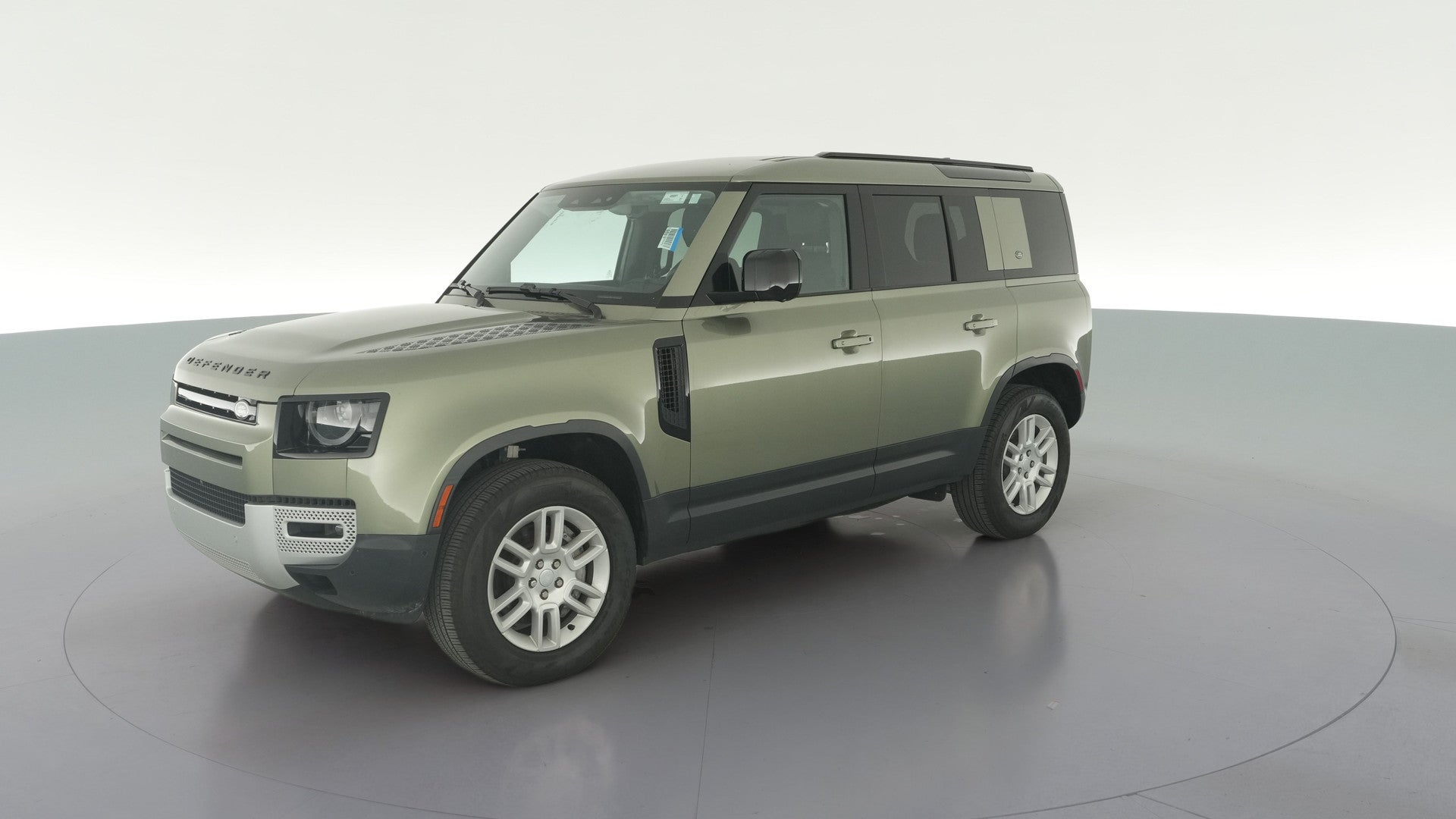 2024 Land Rover Defender 110 vehicle photo
