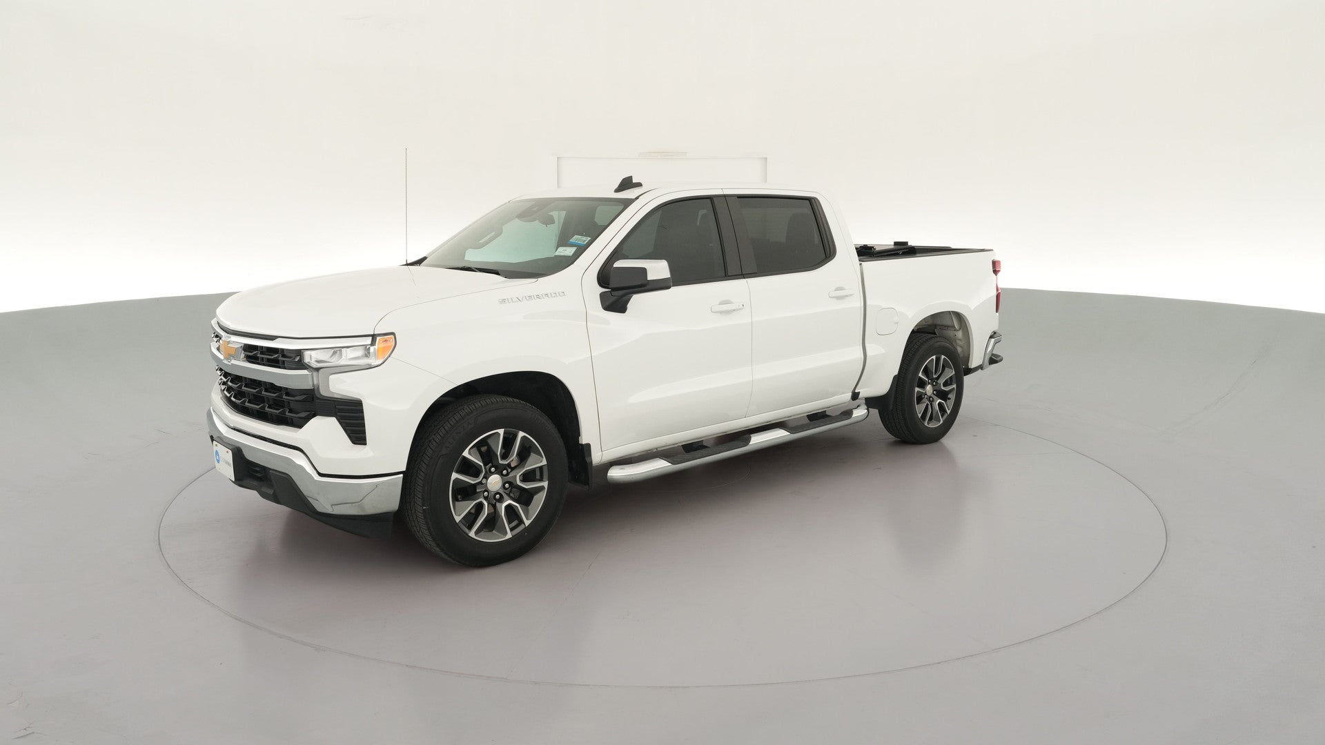 2022 Chevrolet Silverado 1500 Crew Cab vehicle photo