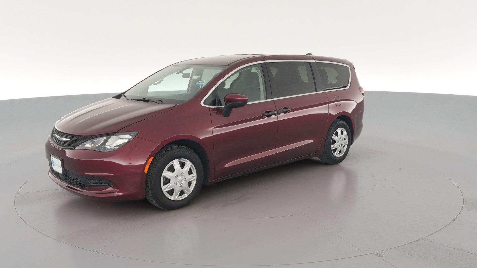 2021 Chrysler Voyager vehicle photo
