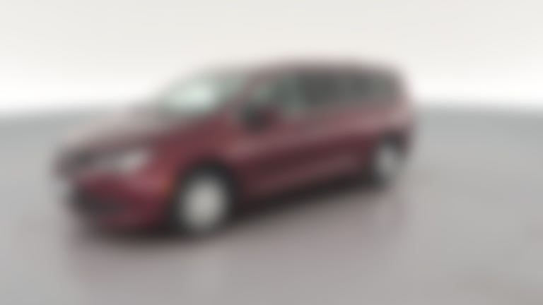 2021 Chrysler Voyager vehicle photo