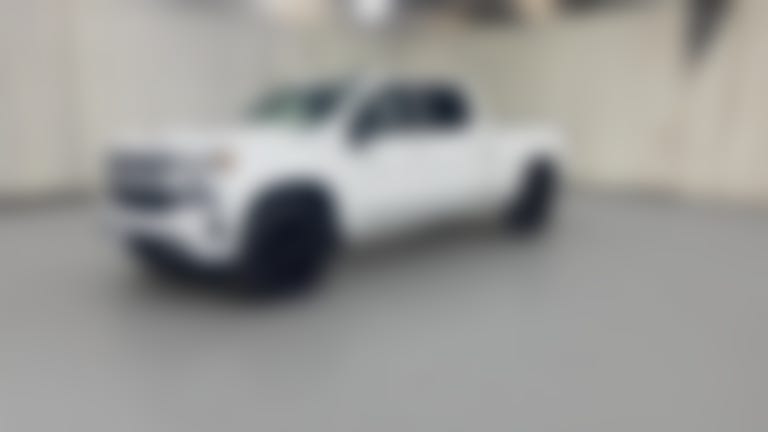 2022 Chevrolet Silverado 1500 Limited Crew Cab vehicle photo