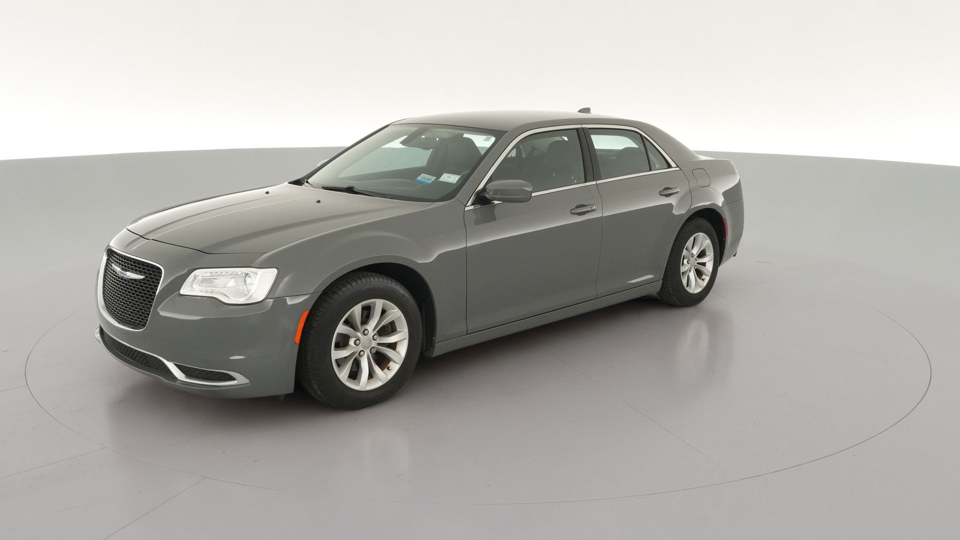 2018 Chrysler 300 vehicle photo