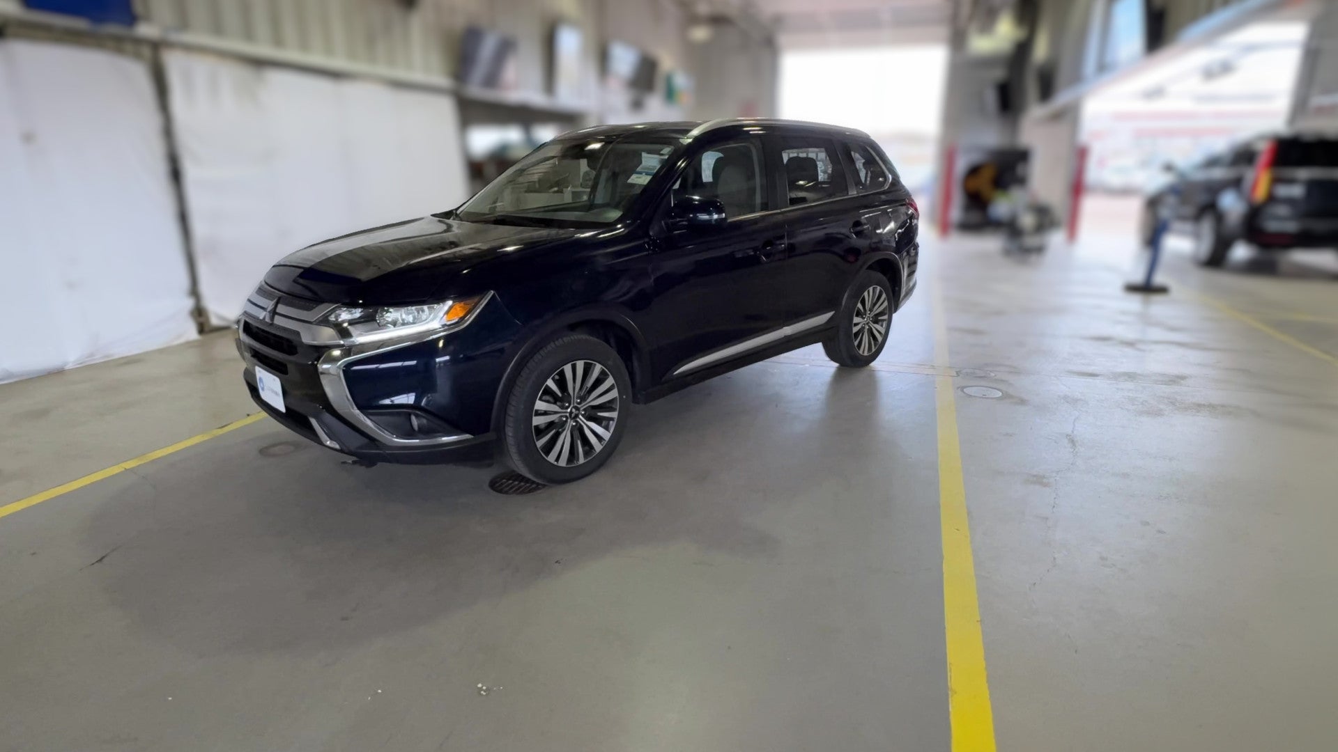 2020 Mitsubishi Outlander vehicle photo