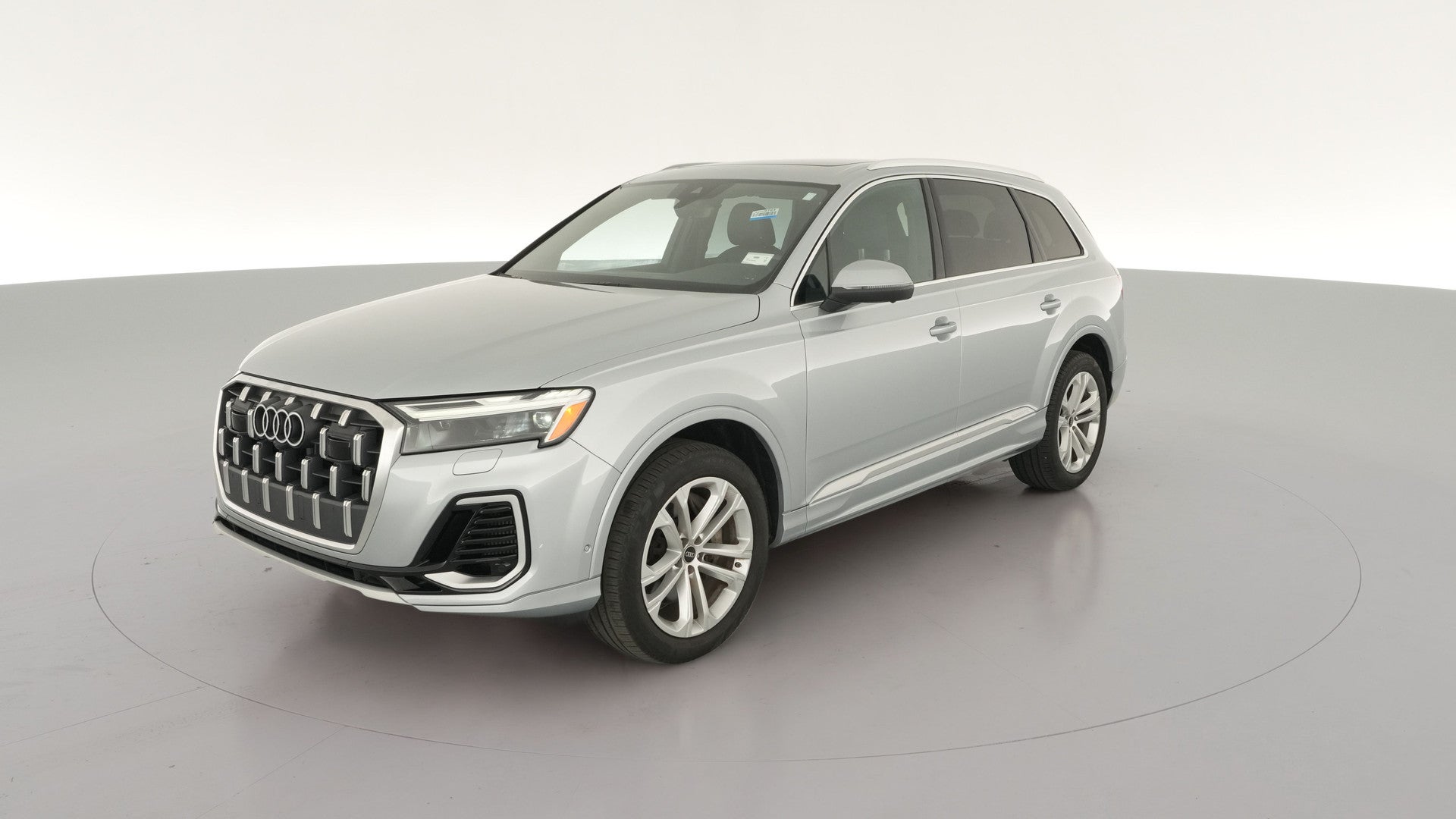 2025 Audi Q7 vehicle photo