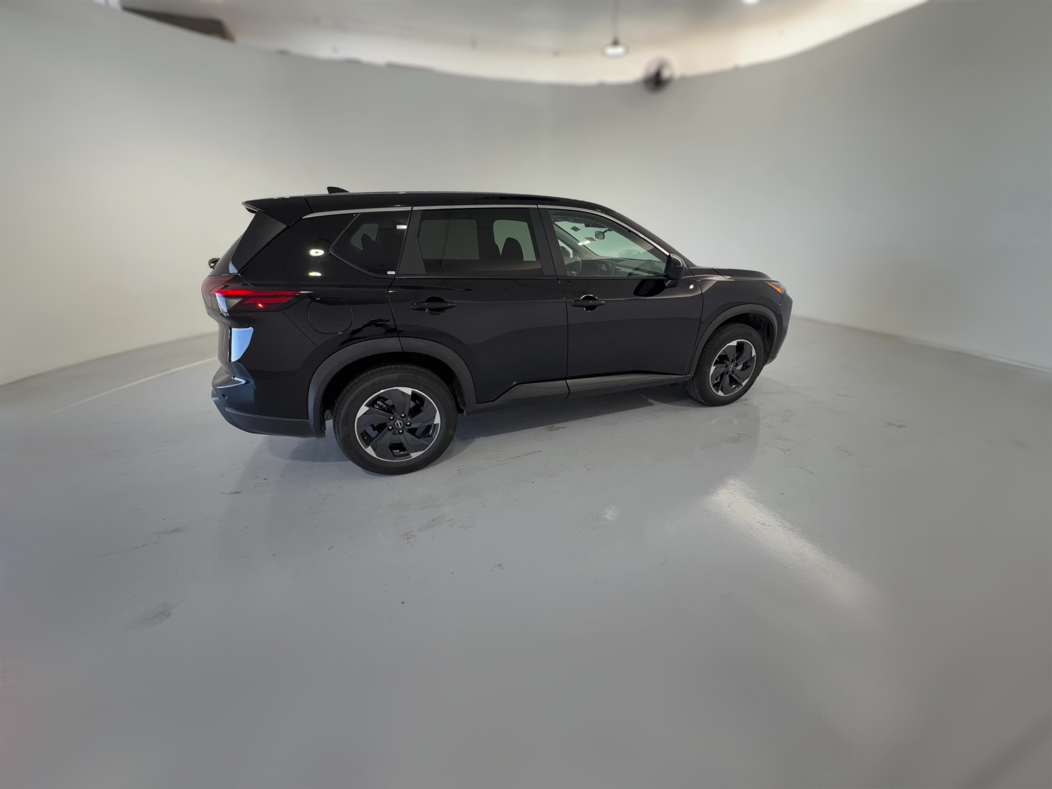 2025 Nissan Rogue SV - Photo 33