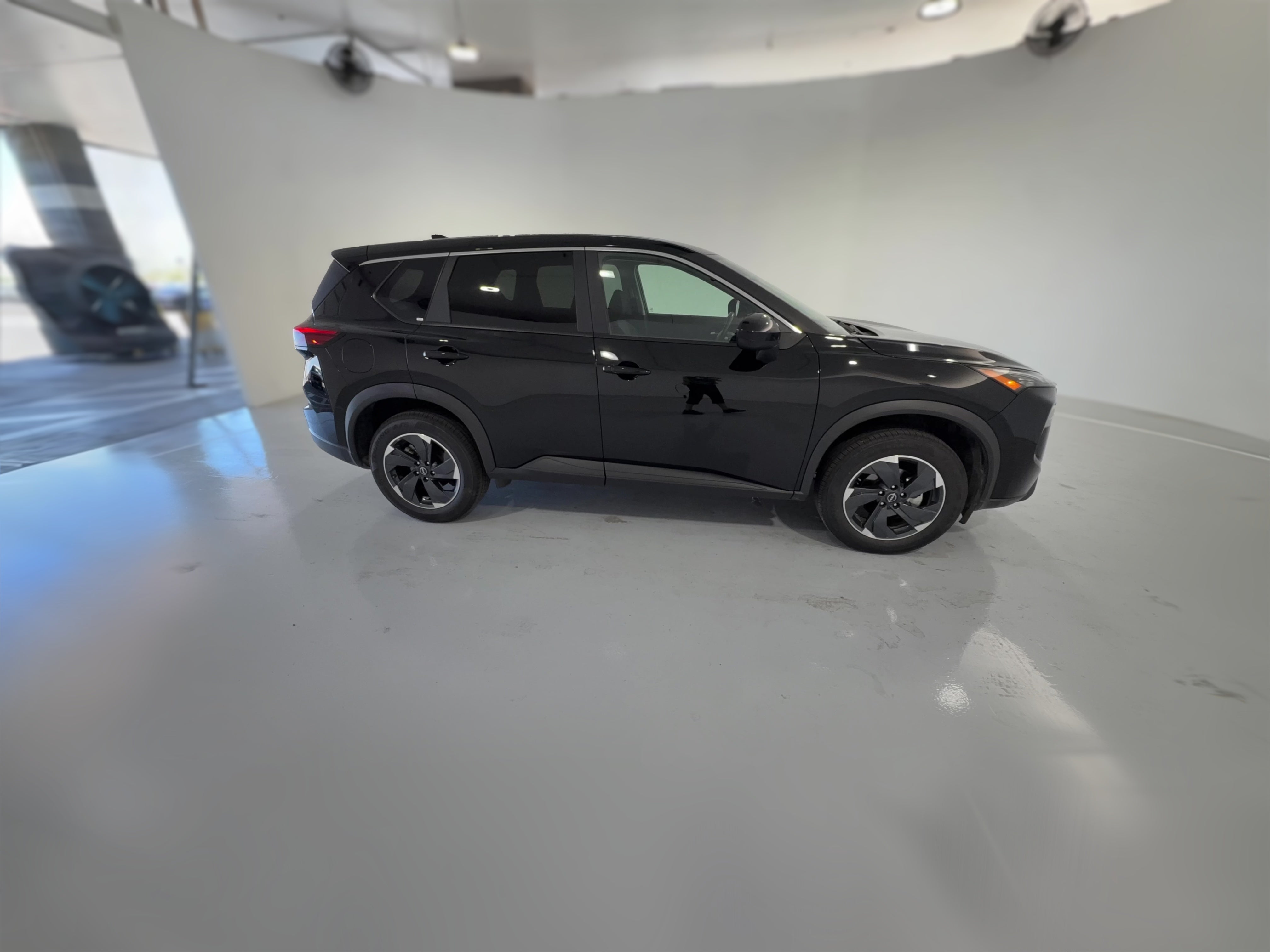 2025 Nissan Rogue SV - Photo 34