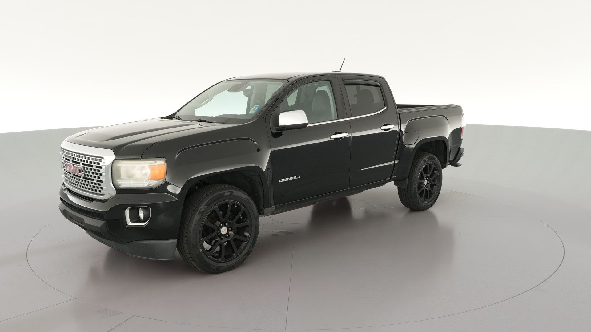 2018 GMC Canyon Crew Cab vehicle photo