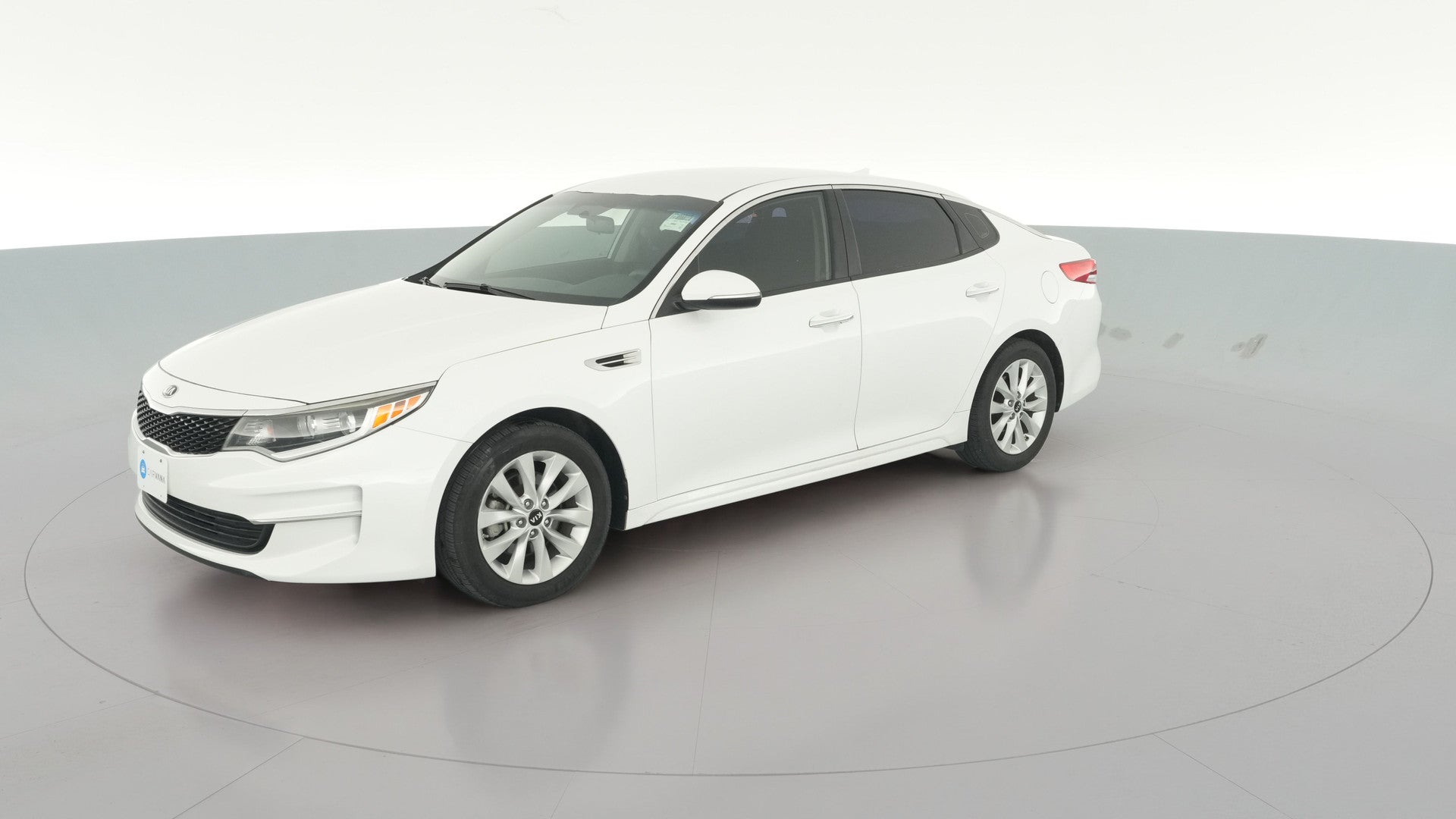 2016 Kia Optima vehicle photo