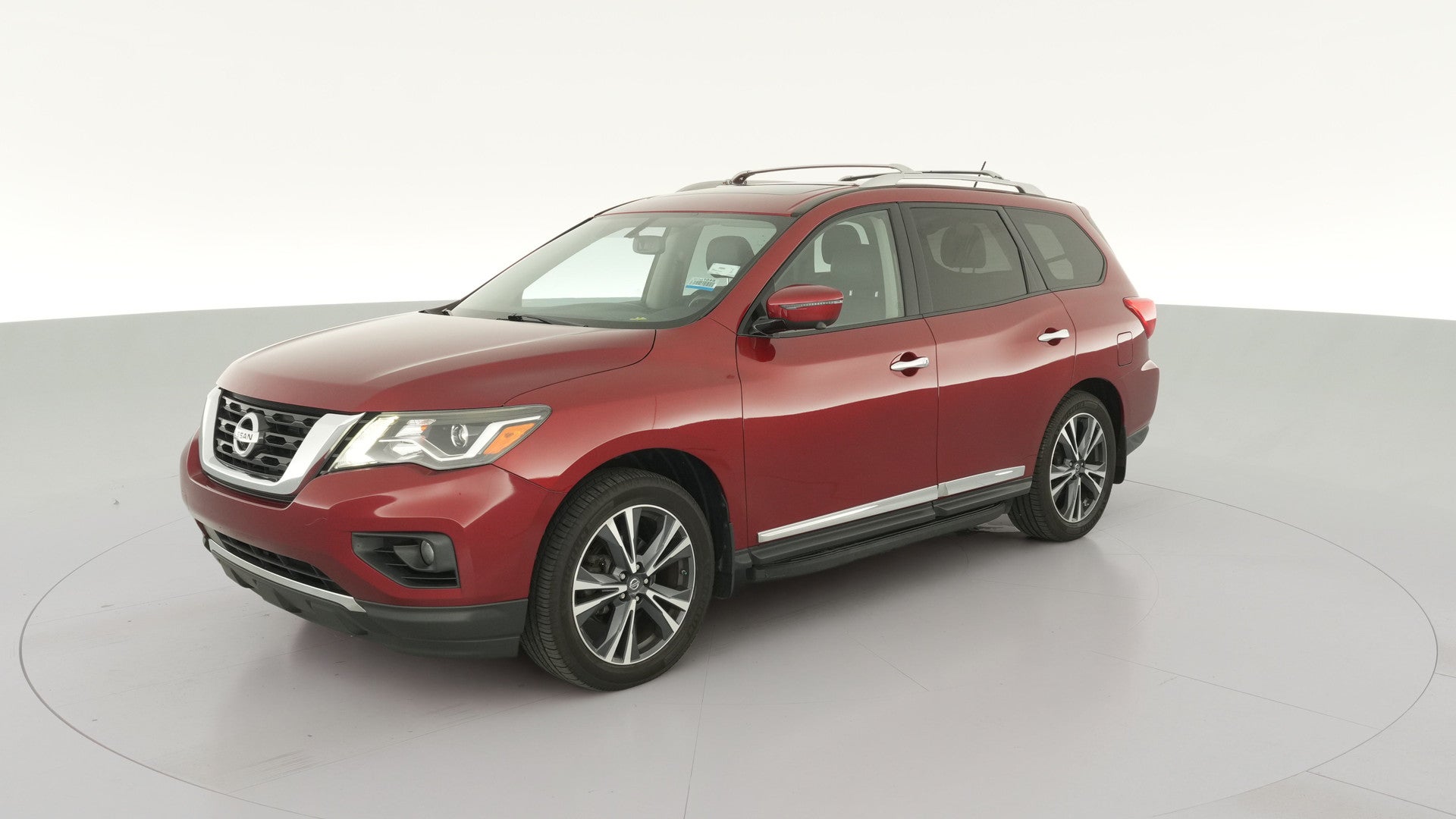 2018 Nissan Pathfinder vehicle photo