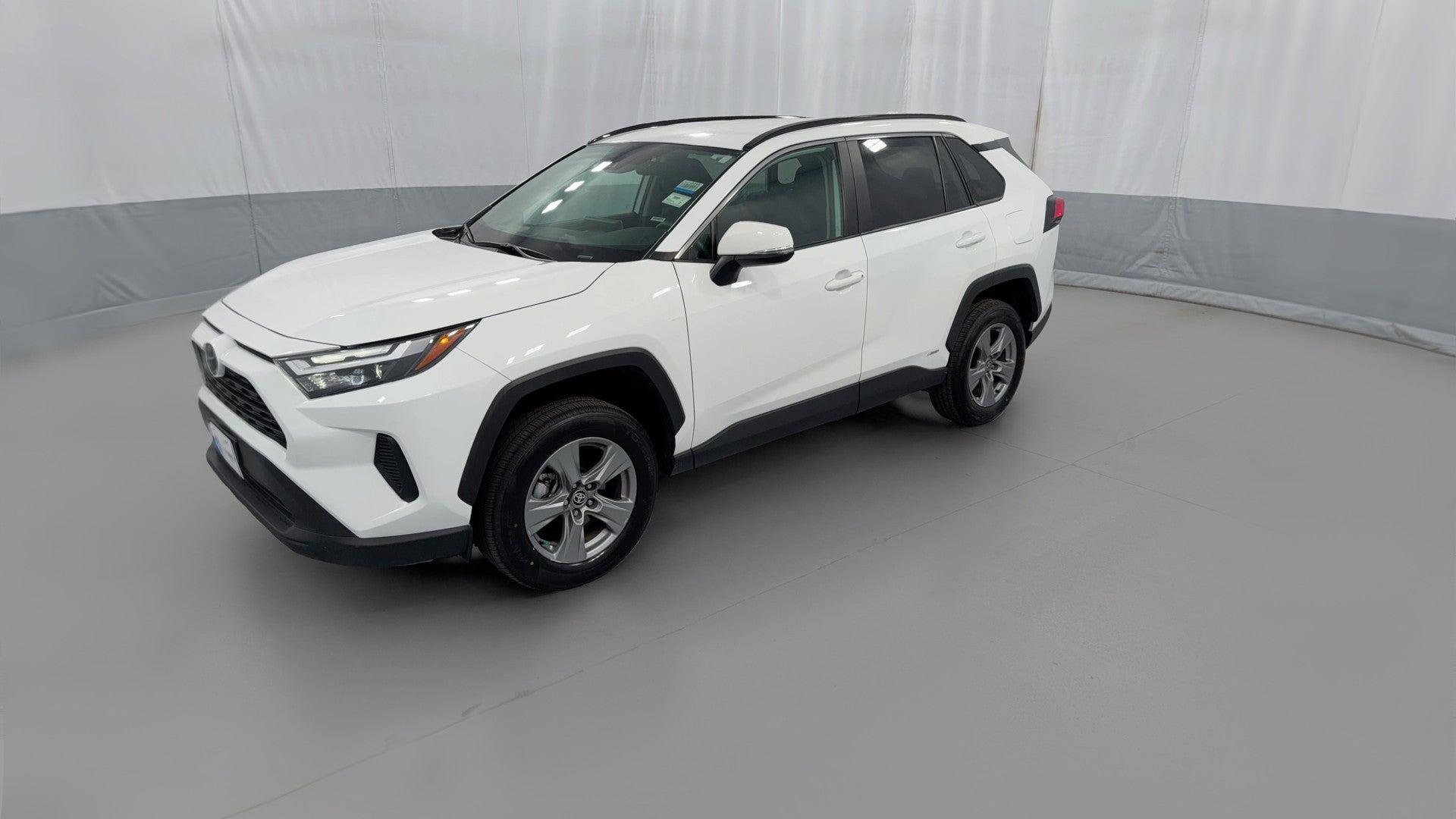 2025 Toyota RAV4 Hybrid vehicle photo
