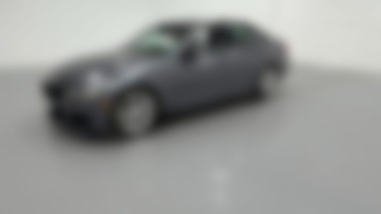2014 BMW 3 Series vehicle photo