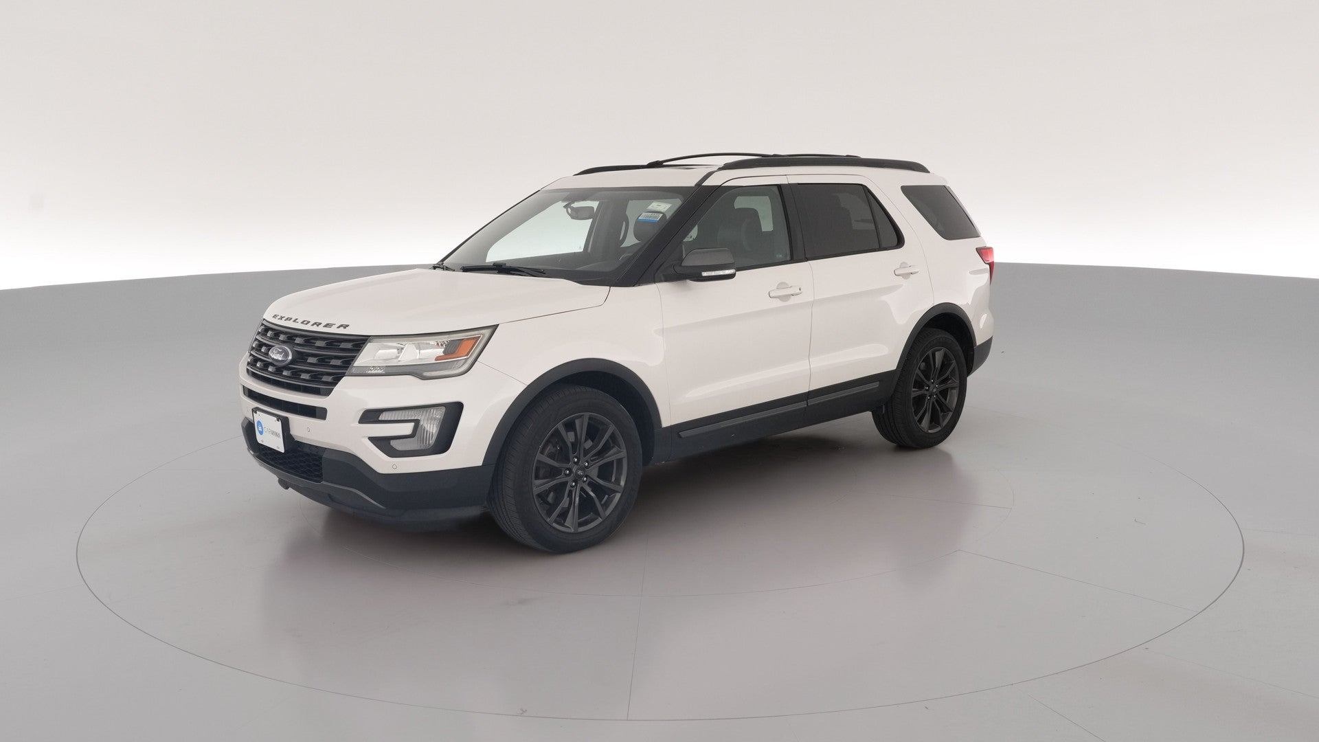 2017 Ford Explorer vehicle photo