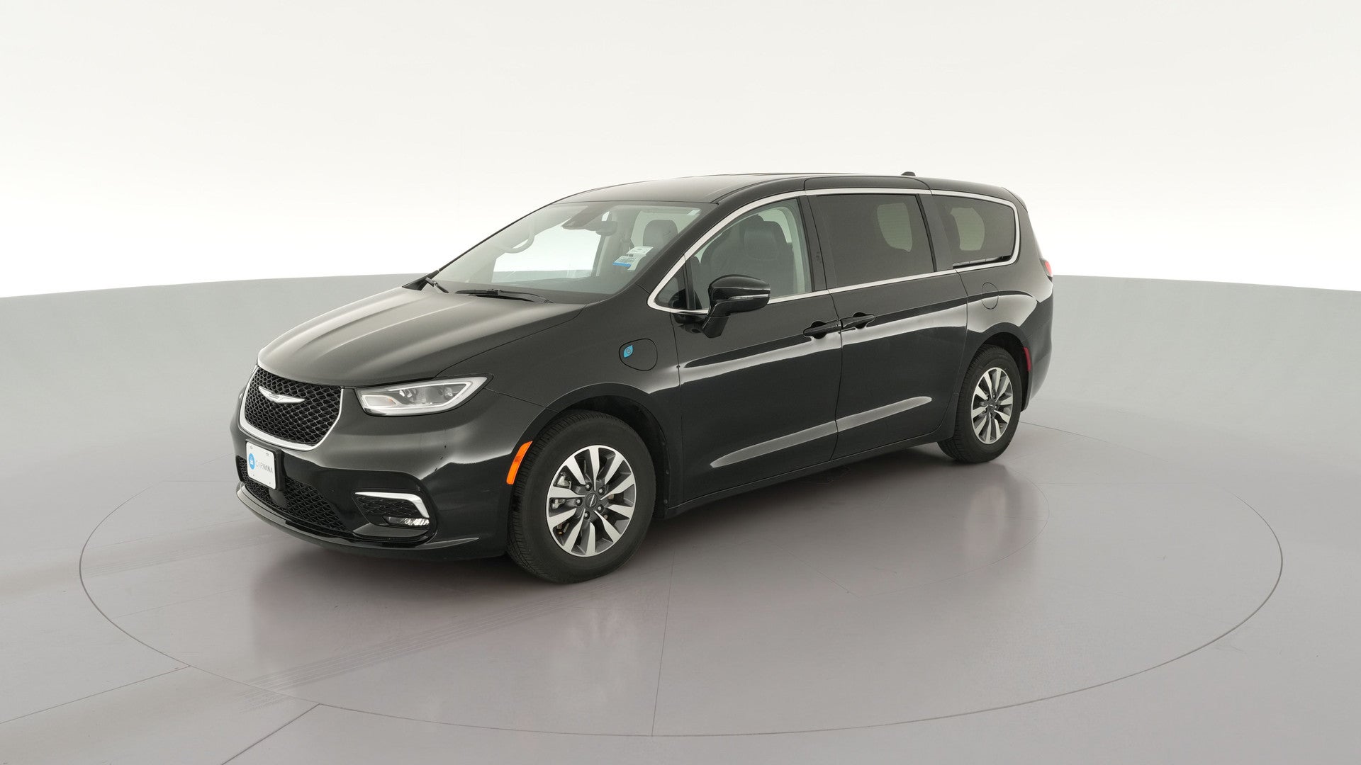 2024 Chrysler Pacifica Hybrid vehicle photo