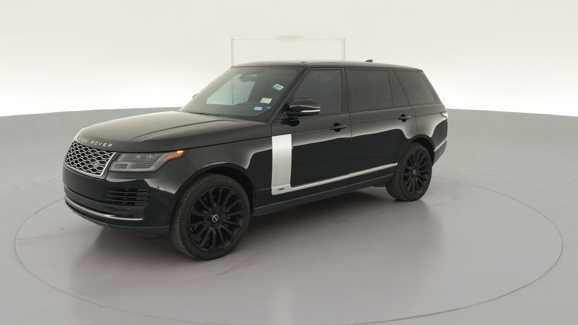 2018 Land Rover Range Rover vehicle photo