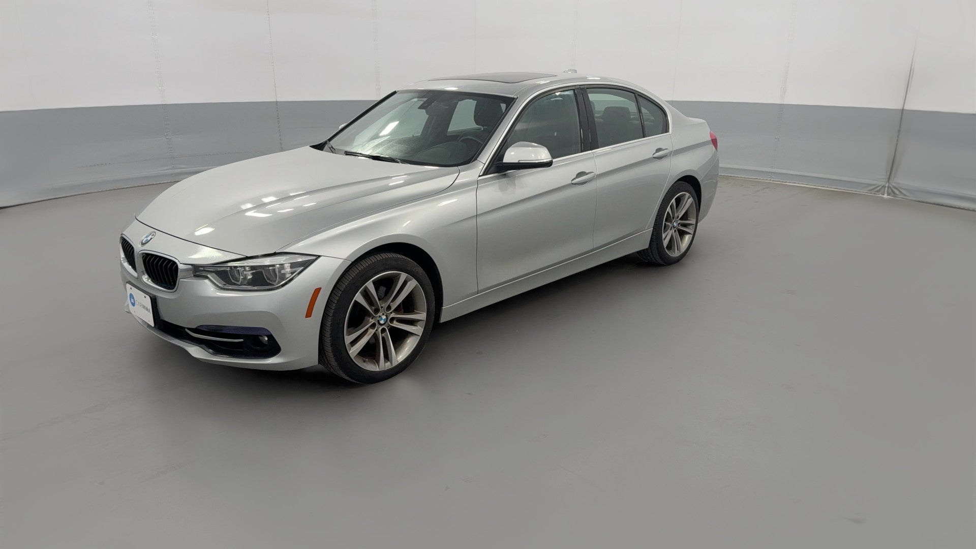 2018 BMW 3 Series vehicle photo