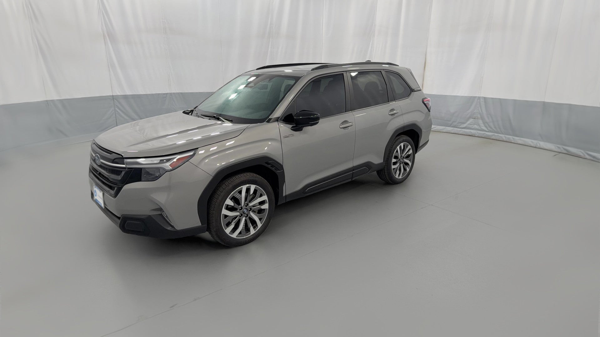 2025 Subaru Forester Hybrid vehicle photo