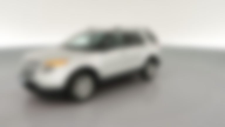 2015 Ford Explorer vehicle photo