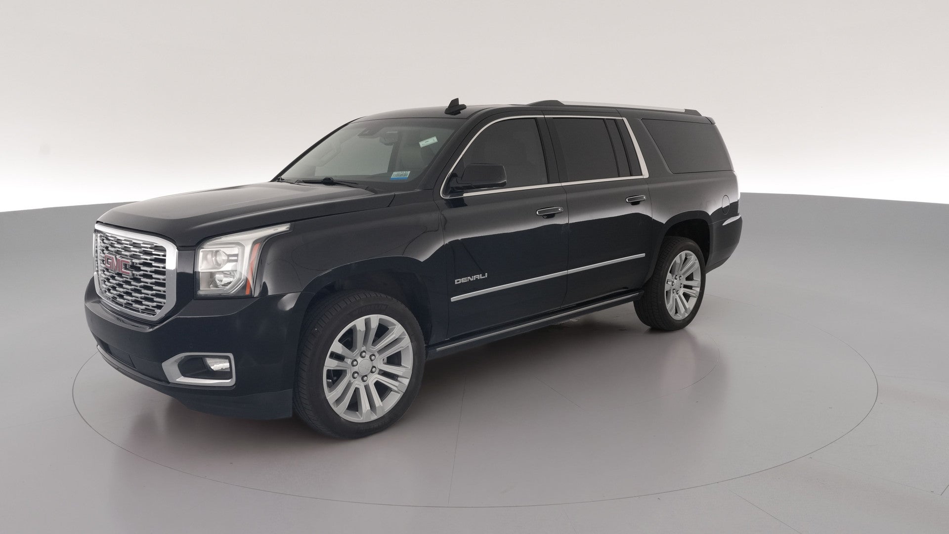 2018 GMC Yukon XL vehicle photo