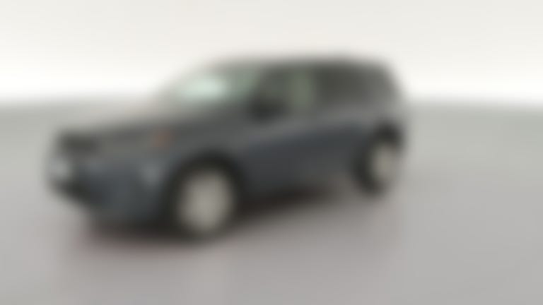 2024 Land Rover Discovery Sport vehicle photo