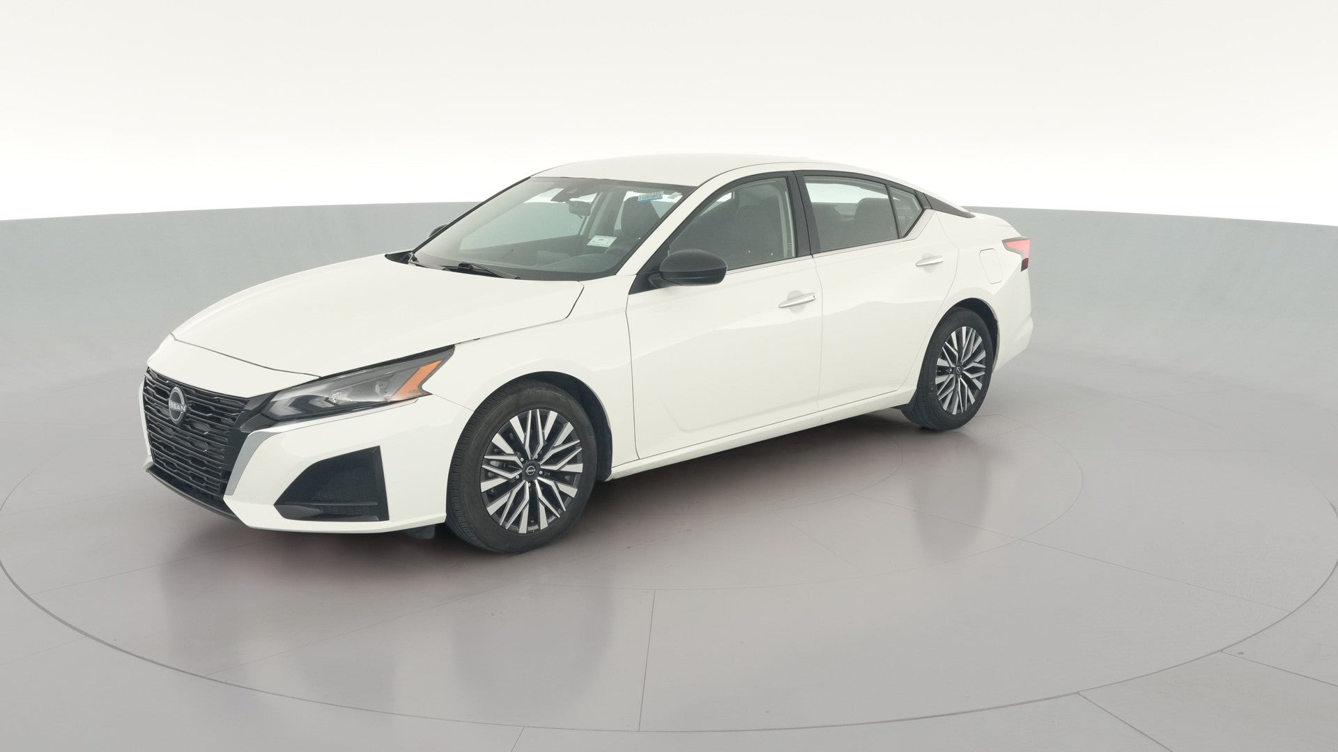 2025 Nissan Altima vehicle photo