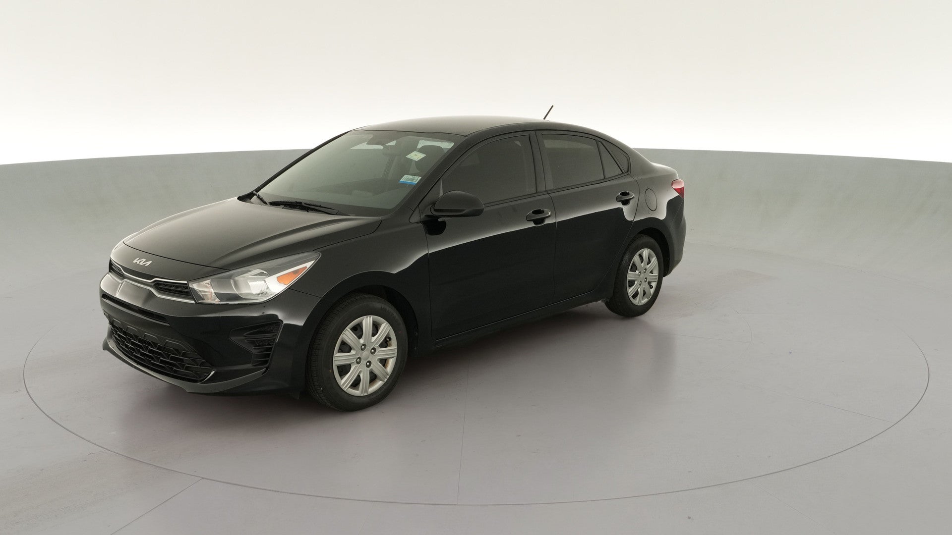 2023 Kia Rio vehicle photo