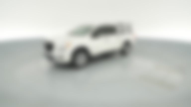 2023 Nissan Titan Crew Cab vehicle photo