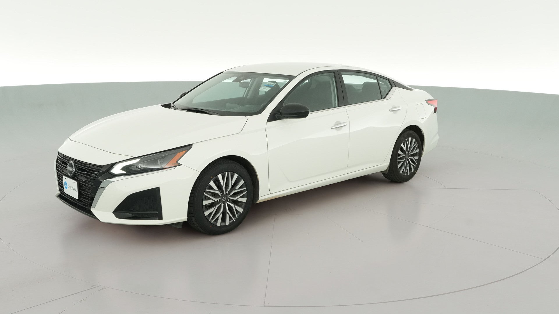 2025 Nissan Altima vehicle photo
