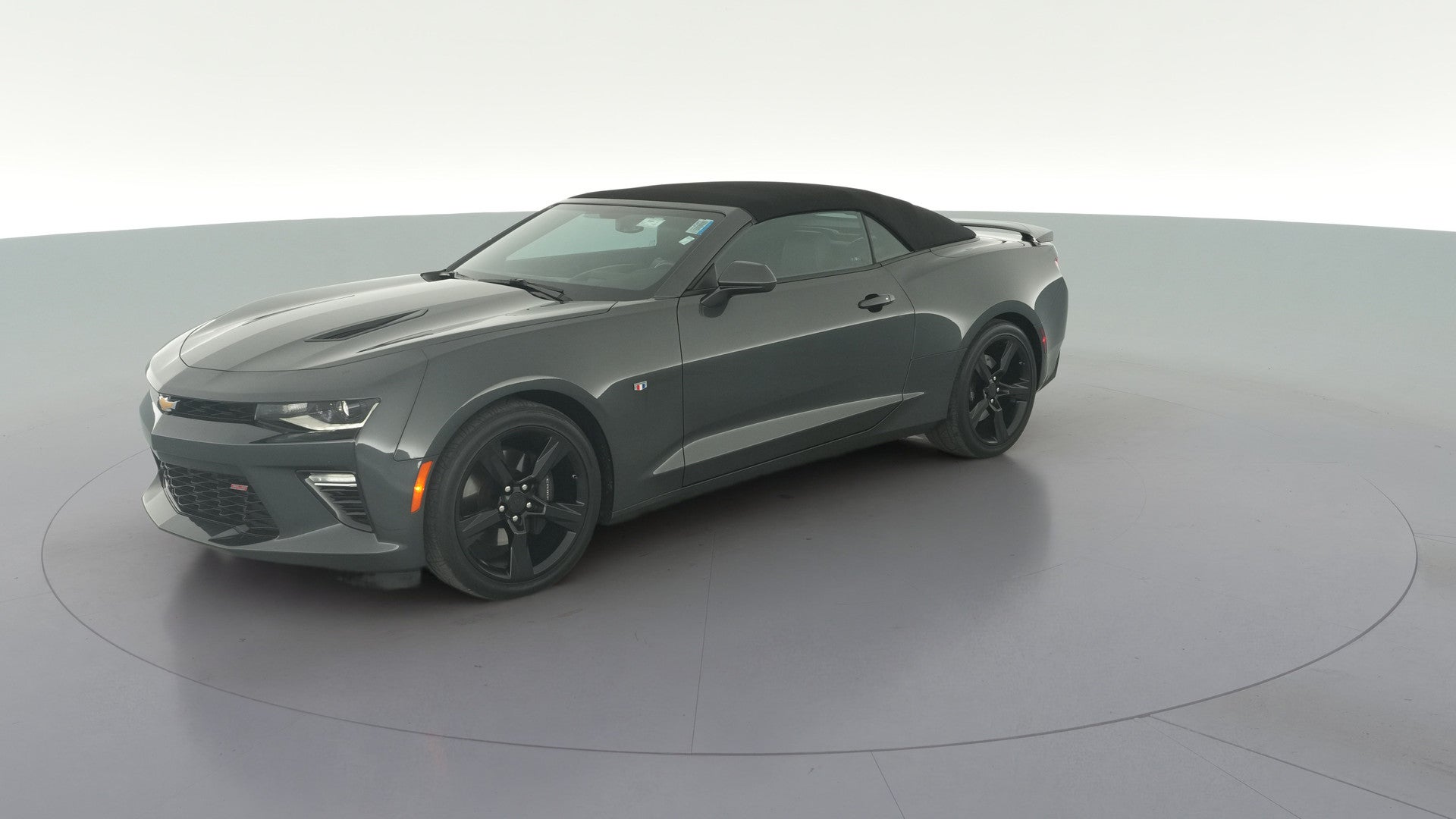 2017 Chevrolet Camaro vehicle photo