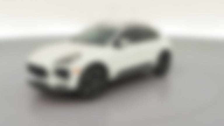 2019 Porsche Macan vehicle photo