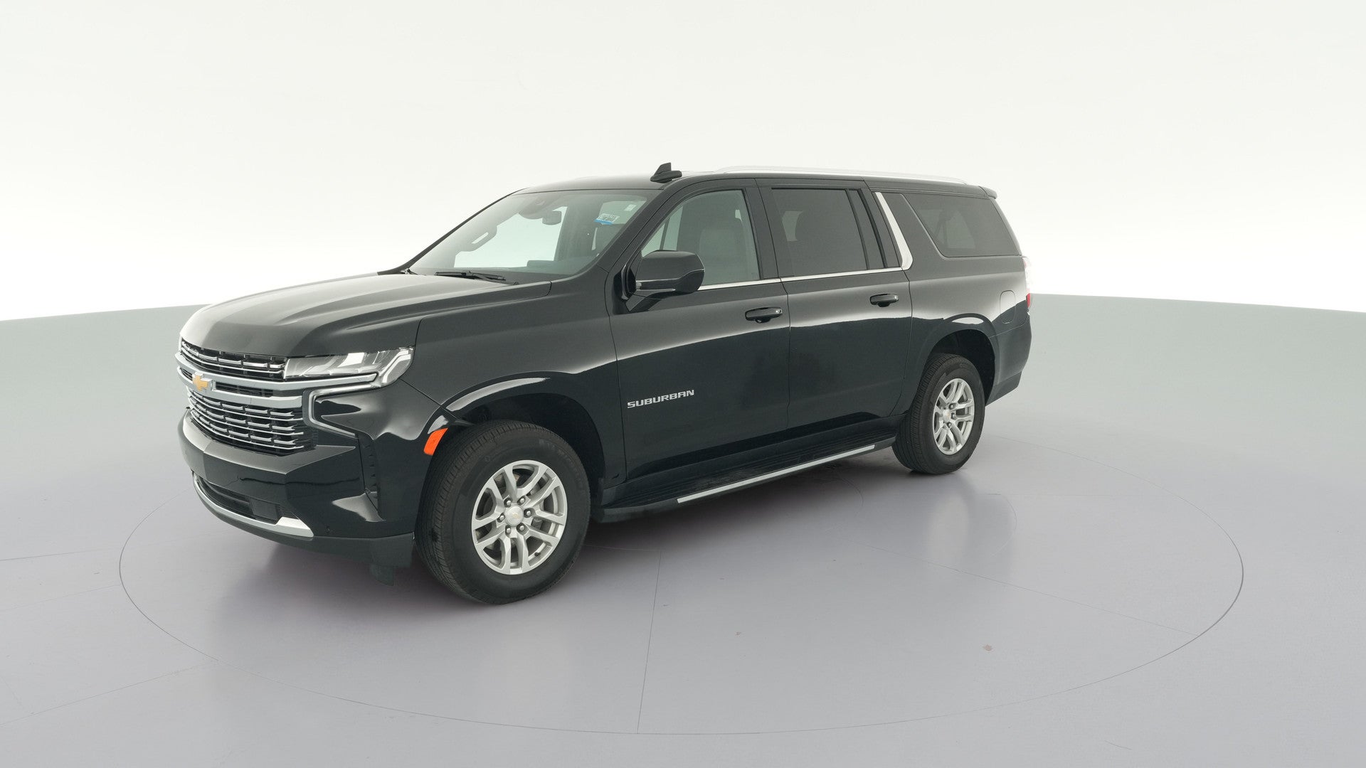 2023 Chevrolet Suburban vehicle photo