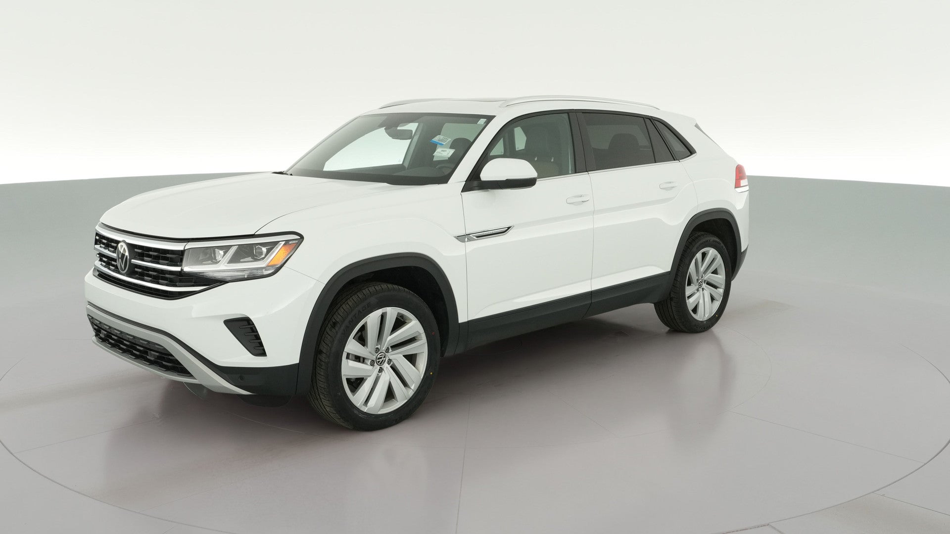 2023 Volkswagen Atlas Cross Sport vehicle photo