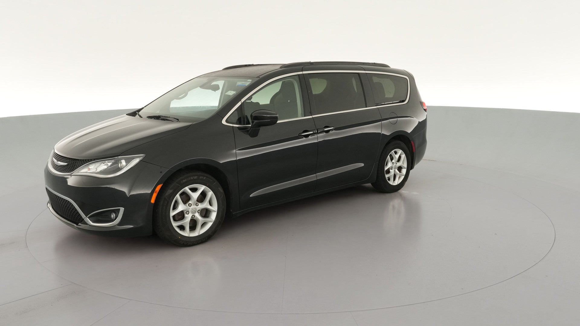 2018 Chrysler Pacifica vehicle photo