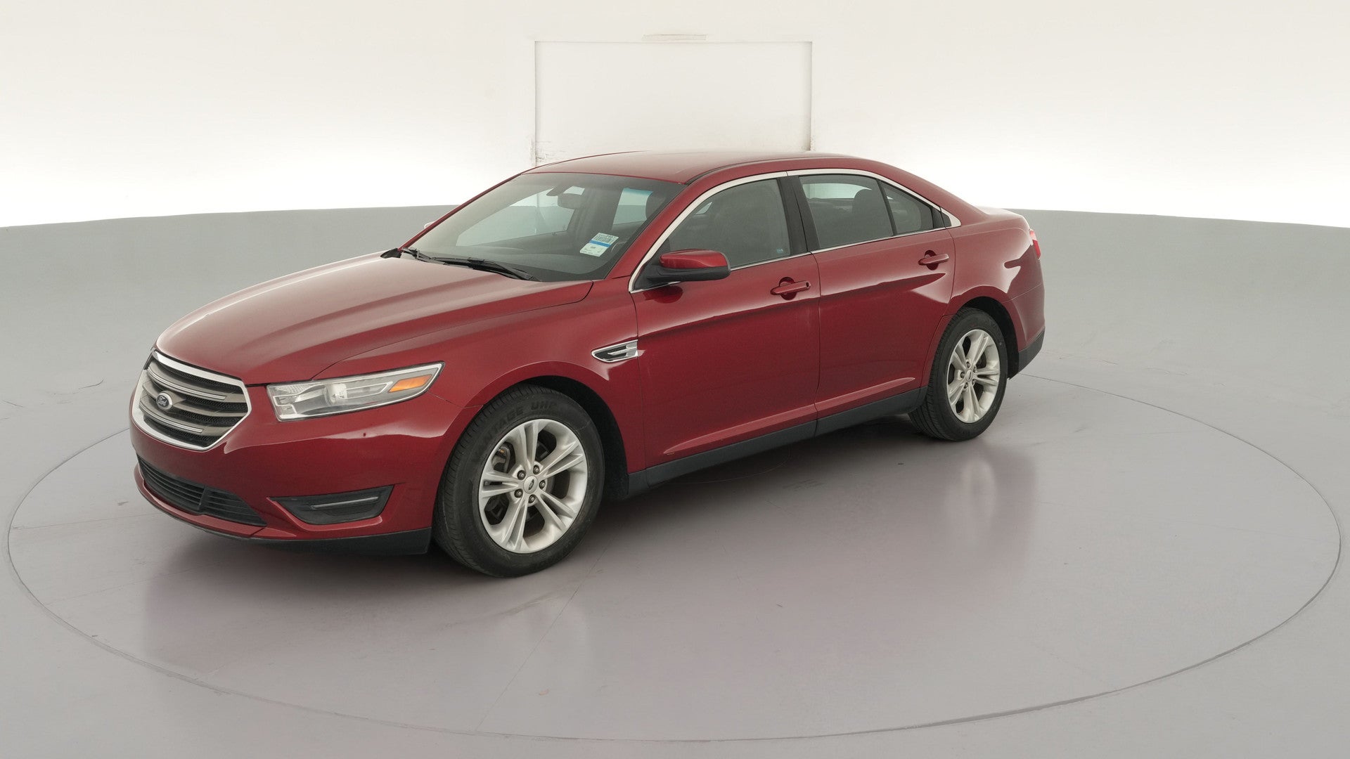 2014 Ford Taurus vehicle photo