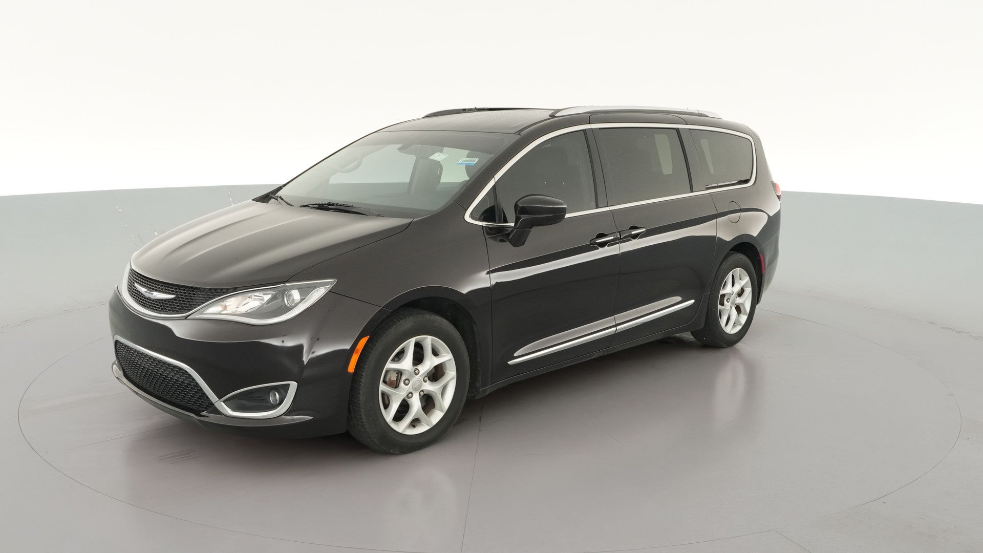 2018 Chrysler Pacifica vehicle photo