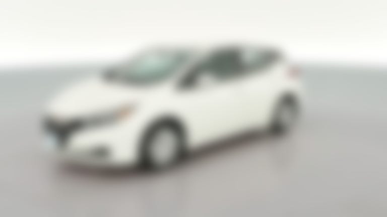 2025 Nissan LEAF vehicle photo