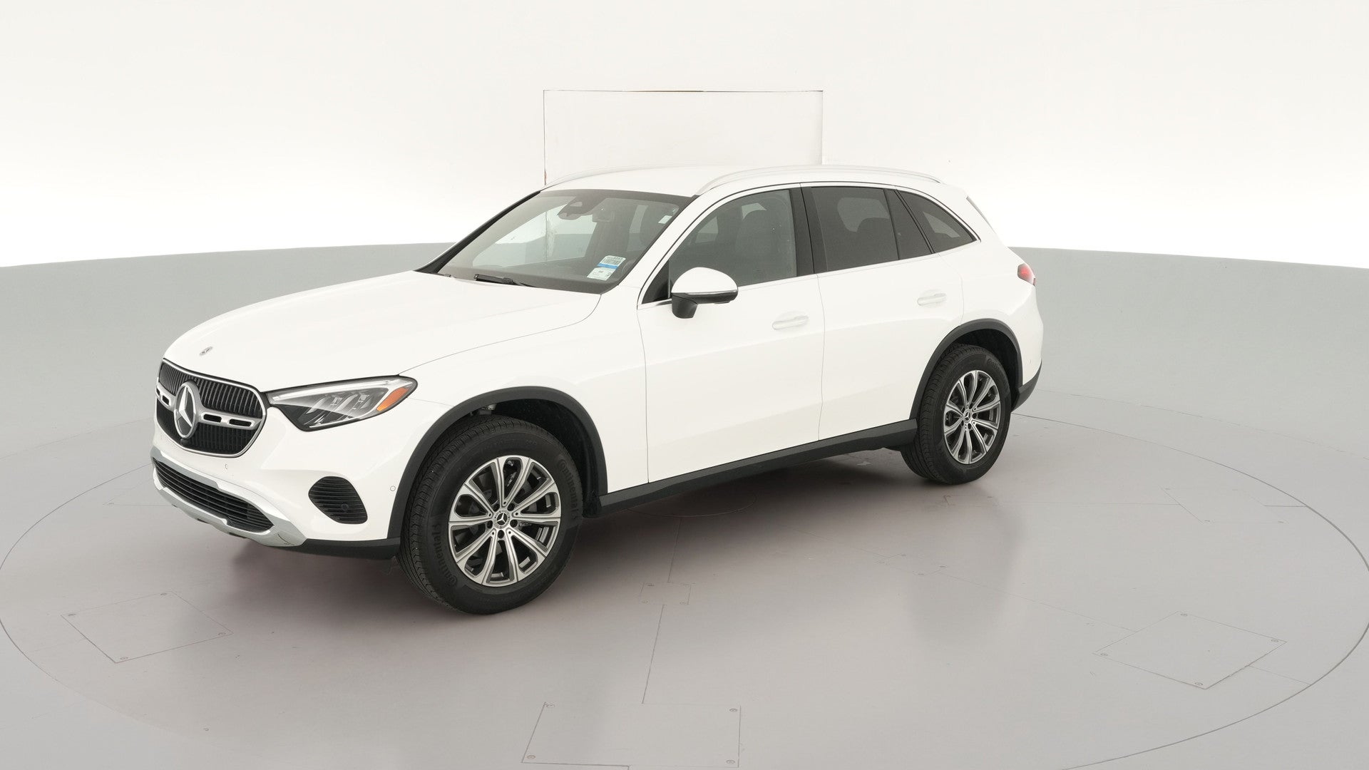 2024 Mercedes-Benz GLC vehicle photo
